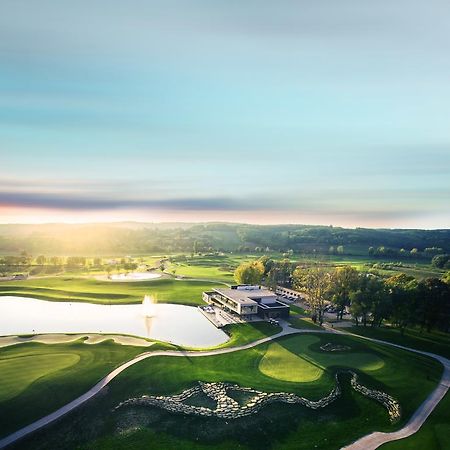 Zala Springs Golf Resort Zalacsany Exterior photo