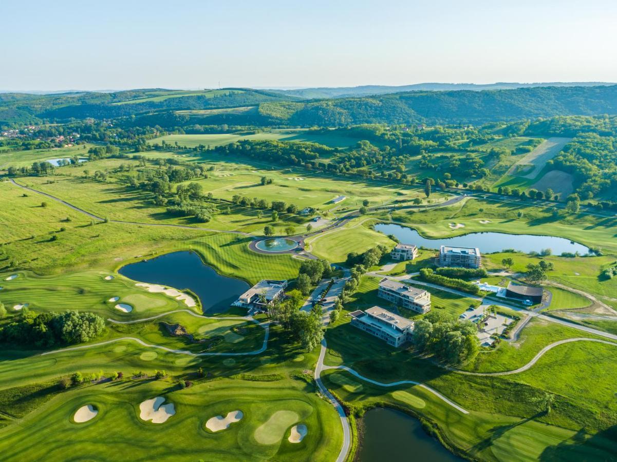 Zala Springs Golf Resort Zalacsany Exterior photo